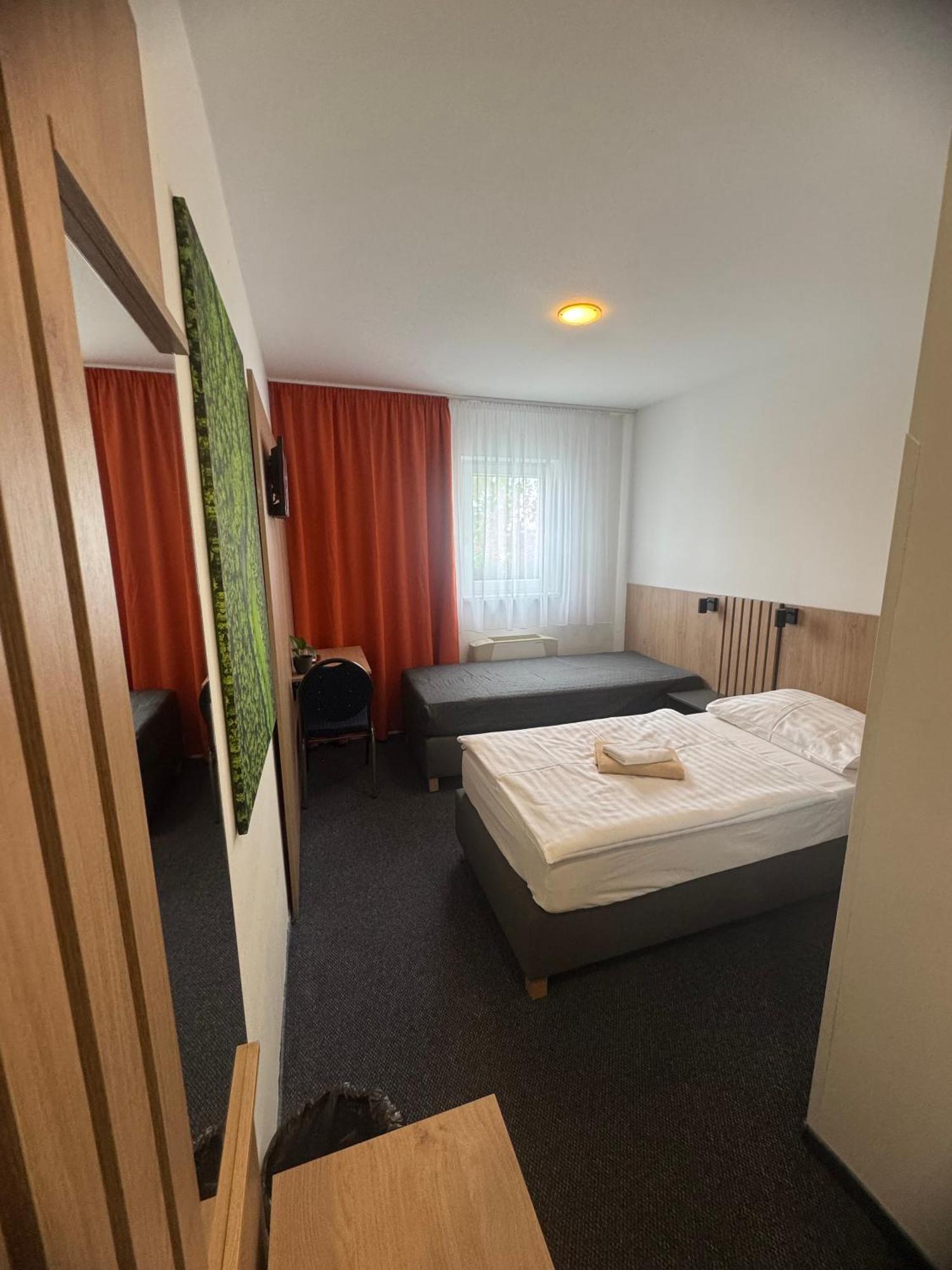 Hotel Remy Pressburg Exterior foto