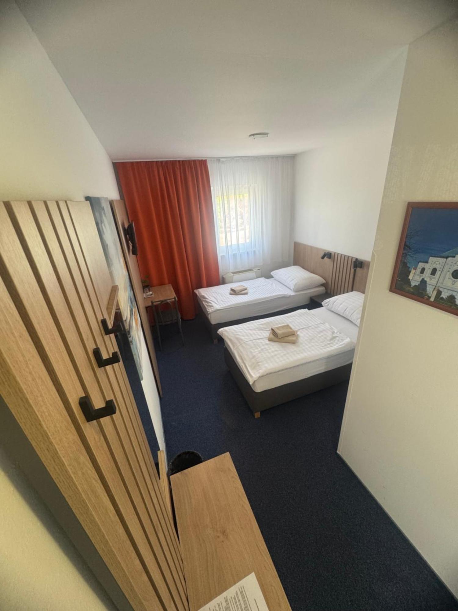 Hotel Remy Pressburg Exterior foto