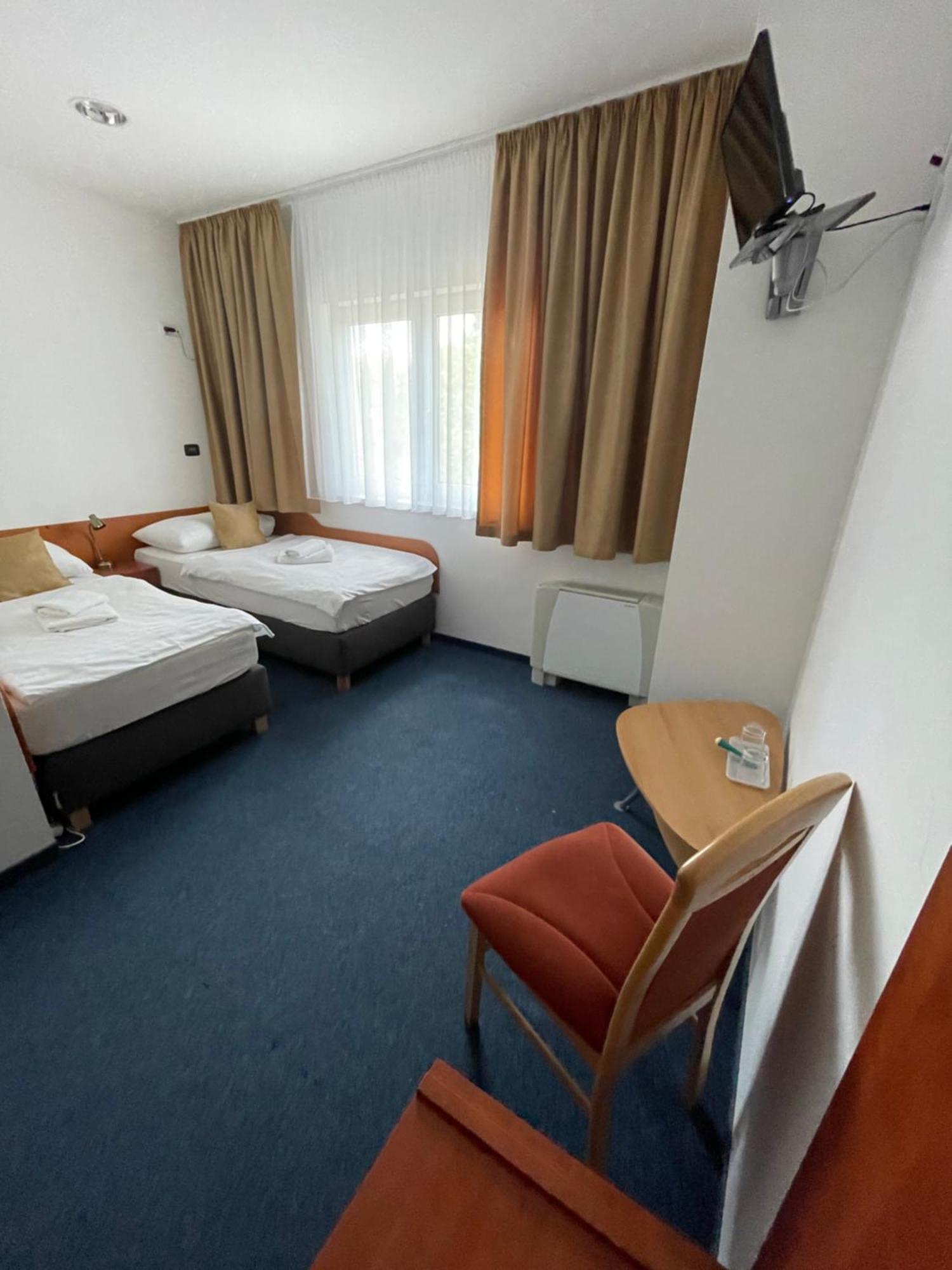 Hotel Remy Pressburg Exterior foto