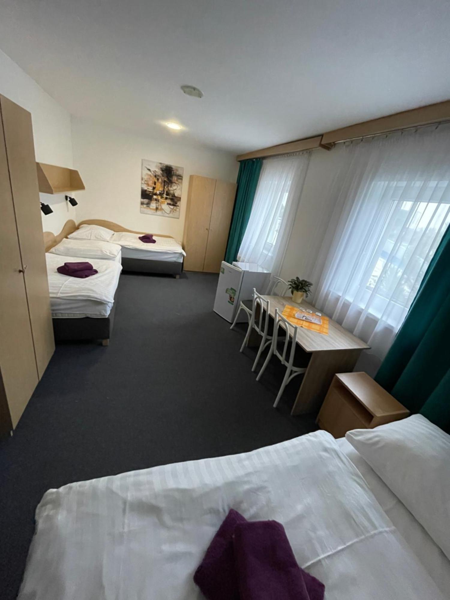Hotel Remy Pressburg Exterior foto